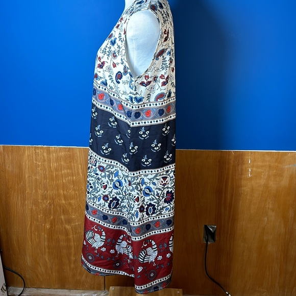 Dress - Picture 3 of 7